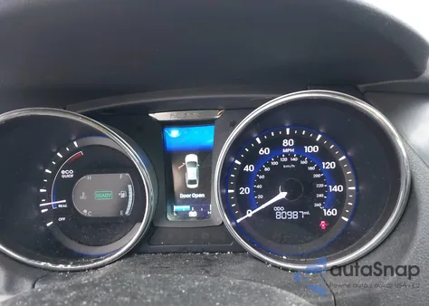 2015 Hyundai Sonata Hybrid Limited z USA, uszkodzony, nr VIN KMHEC4A4XFA132090